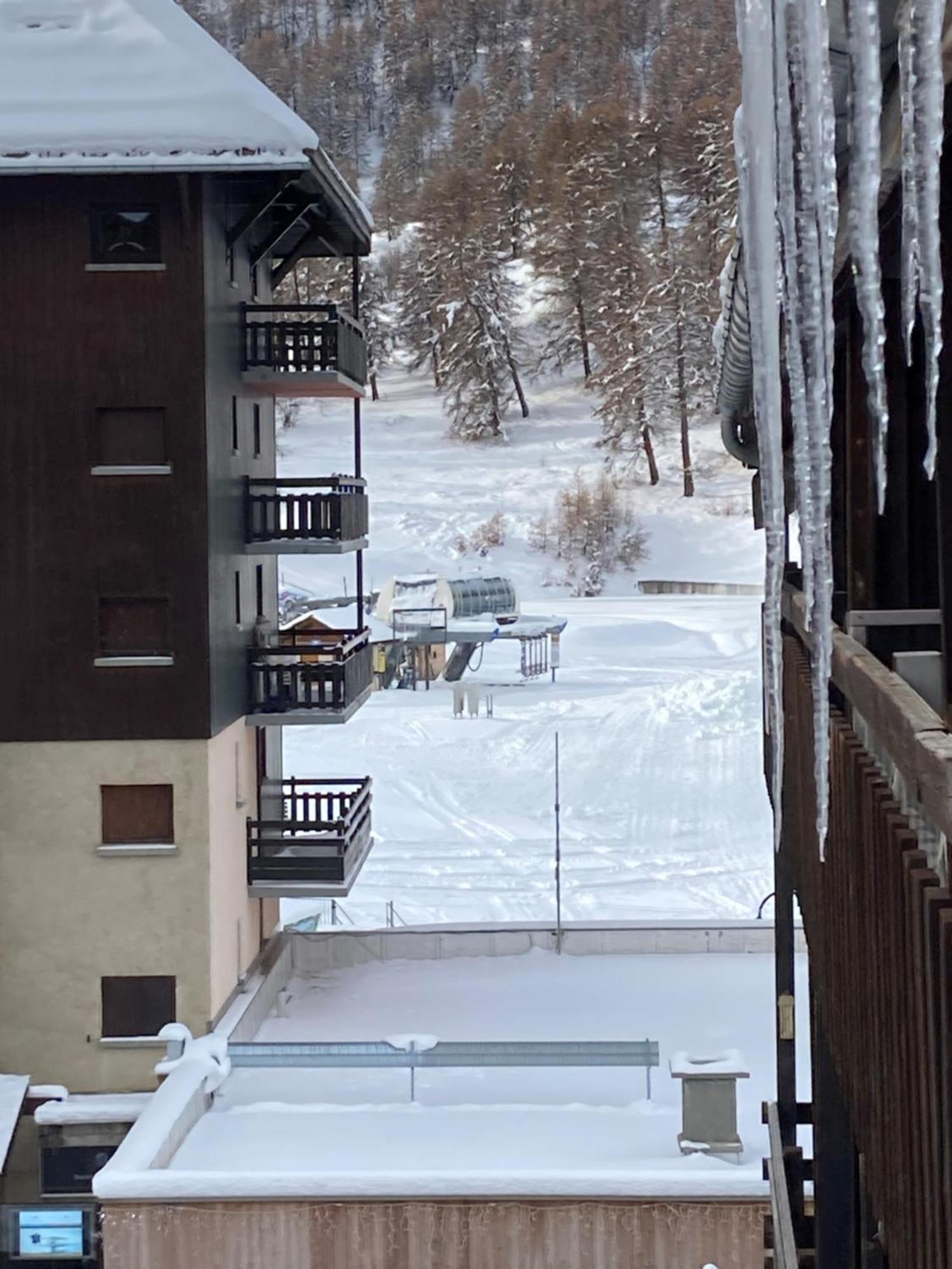 Risoul 1850 Beau Duplex Pour 6 Pers En Plein Centre De La Station Apartment Bagian luar foto